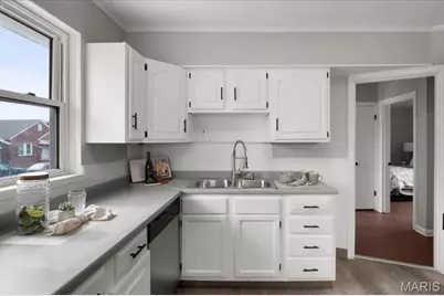 6800 Stratford Avenue, Saint Louis, MO 63121 - Photo 13