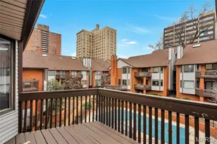 4444 Lindell Blvd, Saint Louis, MO 63108 - Photo 35