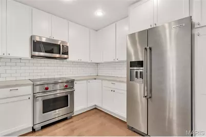 4444 Lindell Boulevard #4, Saint Louis, MO 63108 - Photo 13