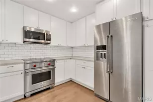 4444 Lindell Blvd, Saint Louis, MO 63108 - Photo 13