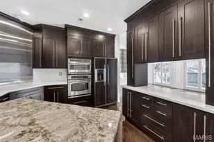 155 N Hanley Rd, University City, MO 63105 - Photo 25