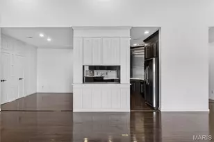 155 N Hanley Rd, University City, MO 63105 - Photo 13