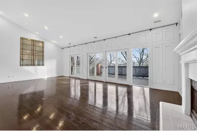 155 N Hanley Road #302, University City, MO 63105 - Photo 19