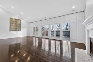 155 N Hanley Rd, University City, MO 63105 - Photo 19