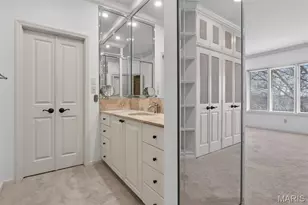 155 N Hanley Rd, University City, MO 63105 - Photo 39