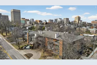 155 N Hanley Road #302, University City, MO 63105 - Photo 53