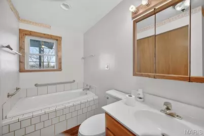 29325 Highway O, Lebanon, MO 65536 - Photo 37