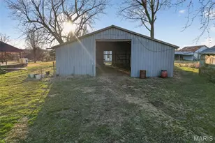 29325 Hwy O, Lebanon, MO 65536 - Photo 7