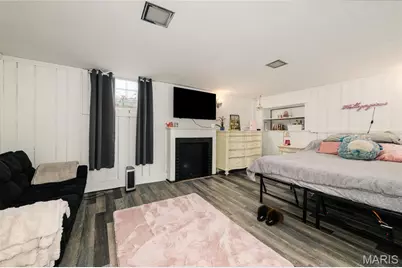 6633 Tholozan Avenue, Saint Louis, MO 63109 - Photo 25
