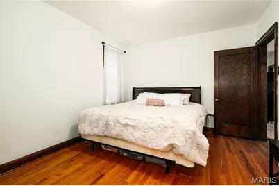 6633 Tholozan Avenue, Saint Louis, MO 63109 - Photo 17