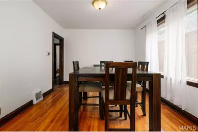 6633 Tholozan Avenue, Saint Louis, MO 63109 - Photo 9