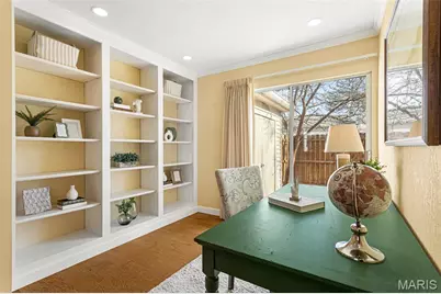 9044 W Swan Circle, Brentwood, MO 63144 - Photo 9