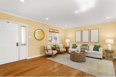 9044 W Swan Circle, Brentwood, MO 63144 - Photo 3