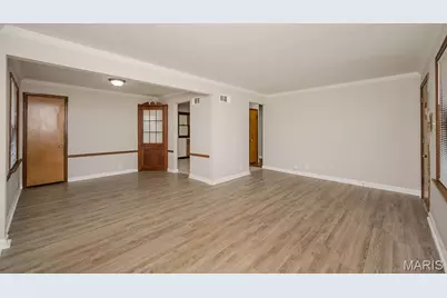 1232 Forest Home Drive, Bellefontaine Neighbors, MO 63137 - Photo 11