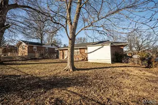 1232 Forest Home Dr, Bellefontaine Neighbors, MO 63137 - Photo 37