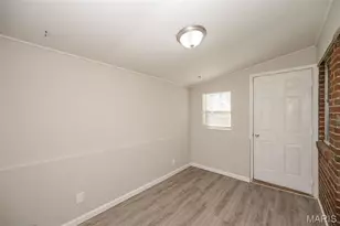 1232 Forest Home Dr, Bellefontaine Neighbors, MO 63137 - Photo 17