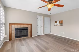 5162 Hollow Wood Ct, Saint Louis, MO 63128 - Photo 5