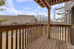 5162 Hollow Wood Ct, Saint Louis, MO 63128 - Photo 11