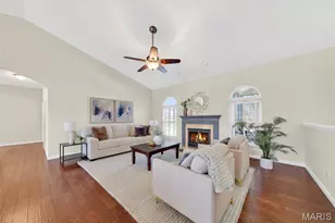 15 Canter Ct, Saint Peters, MO 63376 - Photo 9