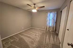 12130 Natural Bridge Rd, Bridgeton, MO 63044 - Photo 17