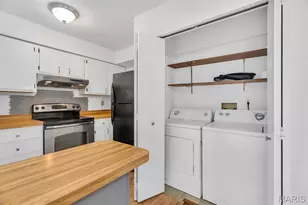 1514 Summer Run Dr, Florissant, MO 63033 - Photo 9