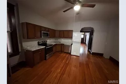 1850 Russell Boulevard, Saint Louis, MO 63104 - Photo 3