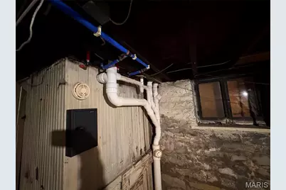 1850 Russell Boulevard, Saint Louis, MO 63104 - Photo 21