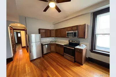 1850 Russell Boulevard, Saint Louis, MO 63104 - Photo 17