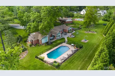 401 Steeplechase Lane, Frontenac, MO 63131 - Photo 39