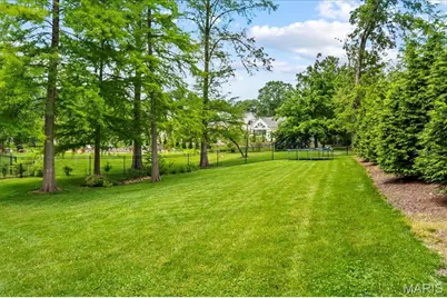 401 Steeplechase Lane, Frontenac, MO 63131 - Photo 41