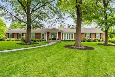 401 Steeplechase Lane, Frontenac, MO 63131 - Photo 1