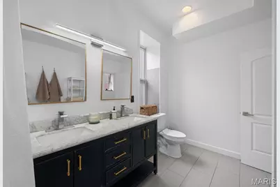 3449 Tennessee Avenue, Saint Louis, MO 63118 - Photo 17