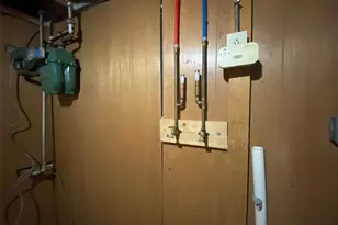 6927 Myron Ave, Saint Louis, MO 63121 - Photo 17