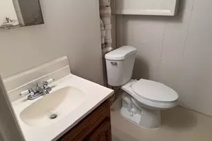 8408 Hill Ave, Saint Louis, MO 63121 - Photo 11