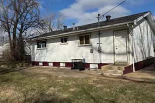 8408 Hill Ave, Saint Louis, MO 63121 - Photo 9