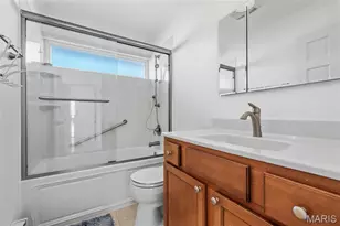 10622 Carroll Wood Way, Saint Louis, MO 63128 - Photo 17