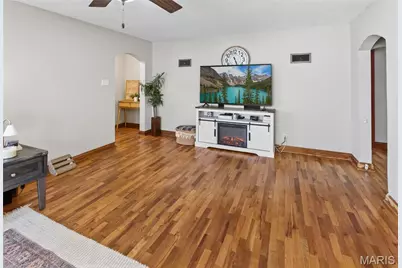 821 Old Cape Road, Jackson, MO 63755 - Photo 11