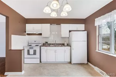 21 Fernridge Avenue, Valley Park, MO 63088 - Photo 11