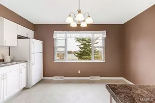 21 Fern Ridge Ave, Valley Park, MO 63088 - Photo 9