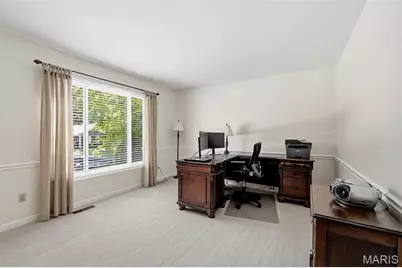 12067 Mereview Drive, Saint Louis, MO 63146 - Photo 7