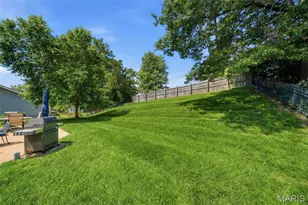 12067 Mereview Dr, Saint Louis, MO 63146 - Photo 27