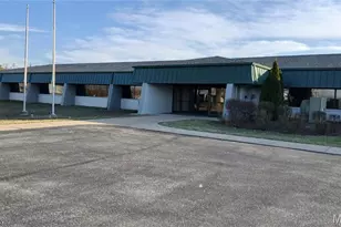 410 E 1st S St, Wright City, MO 63390 - Photo 1