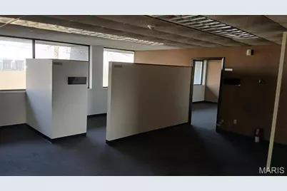 410 E 1st S Street, Wright City, MO 63390 - Photo 9