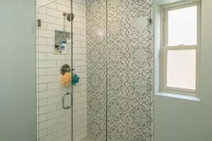 7537 Buckingham Dr, Clayton, MO 63105 - Photo 11