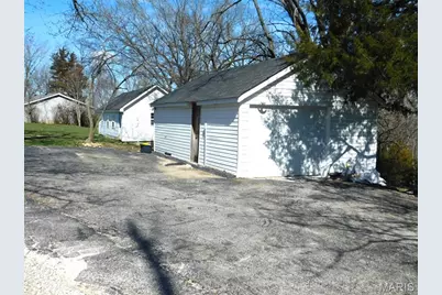 397 Whispering Forest Lane, Pacific, MO 63069 - Photo 7