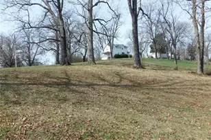 397 Whispering Forest Ln, Pacific, MO 63069 - Photo 11