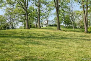 397 Whispering Forest Ln, Pacific, MO 63069 - Photo 19