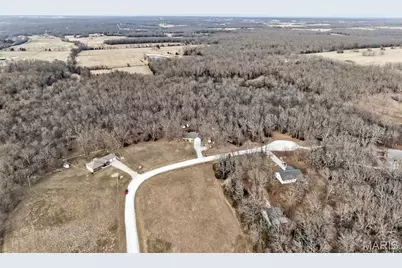 30755 Prairie Creek Drive, Lebanon, MO 65536 - Photo 47