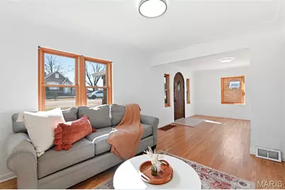 707 Pardella Avenue, Saint Louis, MO 63125 - Photo 5