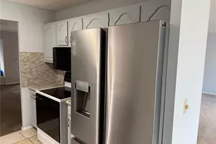 12303 White Cap Ln, Florissant, MO 63033 - Photo 9